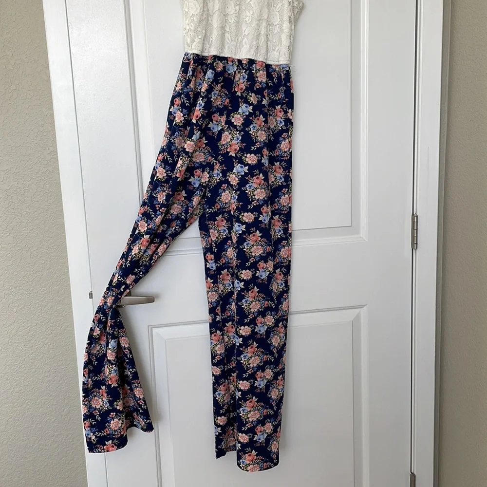 Francesca’s Emrey Floral Lace Boho Jumpsuit - Picture 9 of 11
